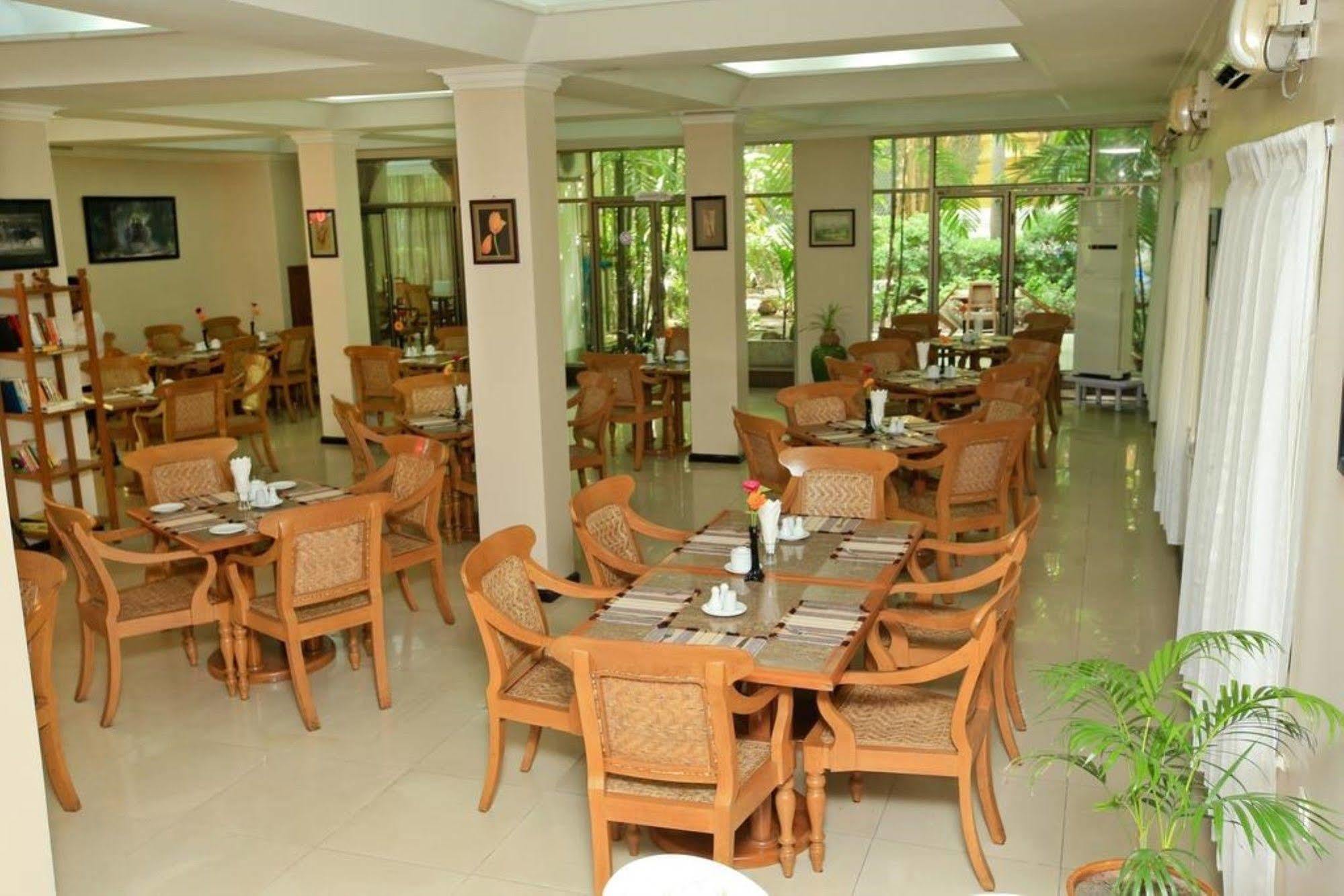 Mandalay City Hotel Экстерьер фото