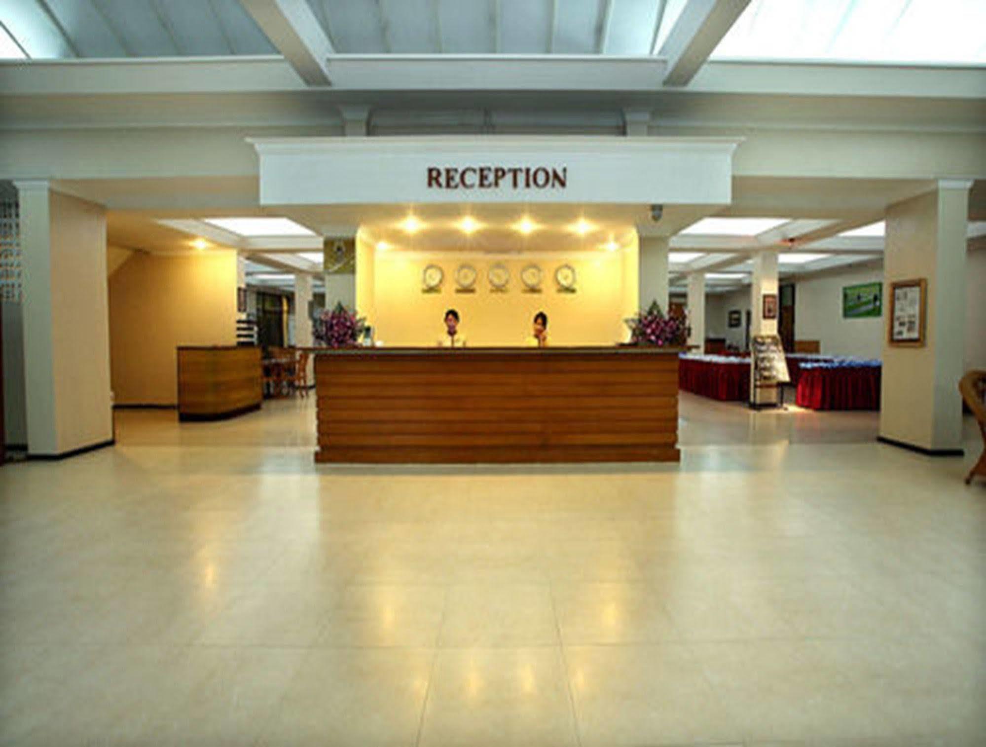 Mandalay City Hotel Экстерьер фото